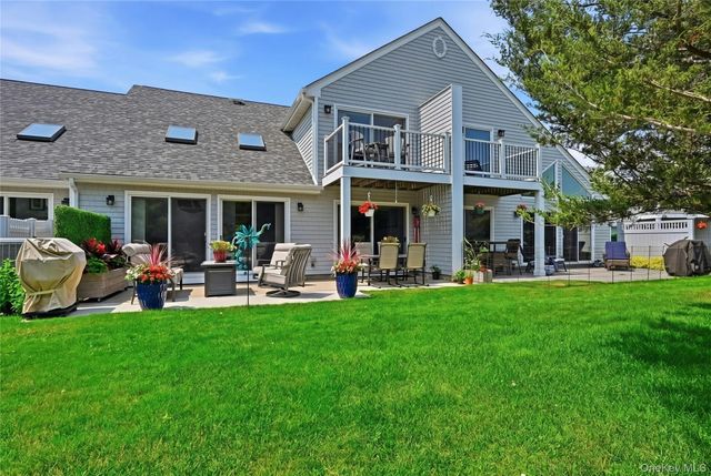 4010 The Fairway, Baiting Hollow, NY 11933