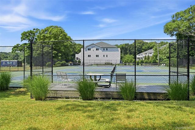 4010 The Fairway, Baiting Hollow, NY 11933
