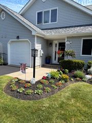 4010 The Fairway, Baiting Hollow, NY 11933