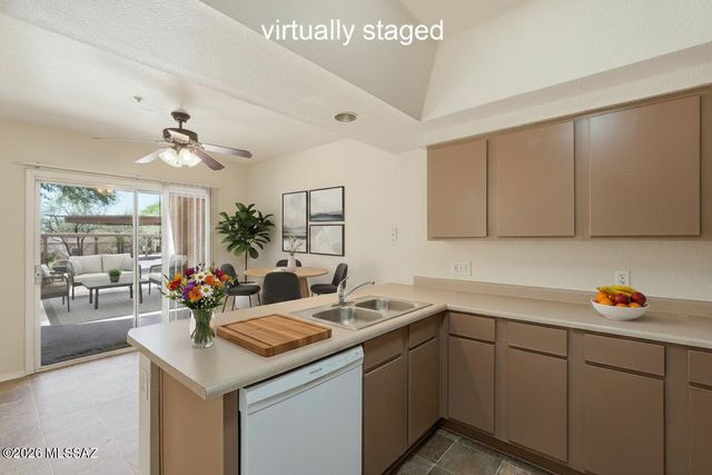1598 N Paseo La Tinaja, Green Valley, AZ 85614