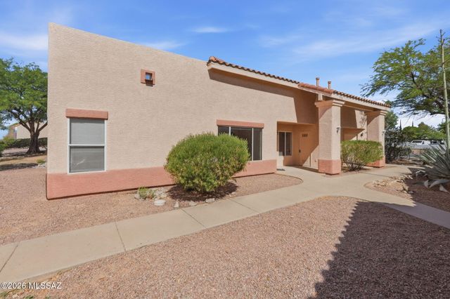 1598 N Paseo La Tinaja, Green Valley, AZ 85614