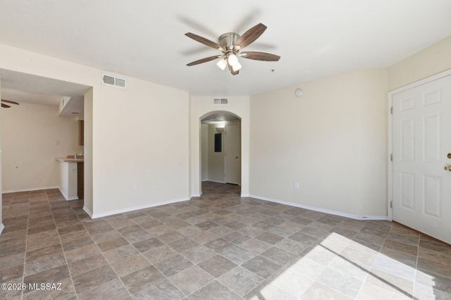 1598 N Paseo La Tinaja, Green Valley, AZ 85614