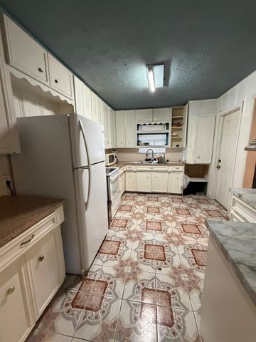 247 Hohldale Street, Houston, TX 77022