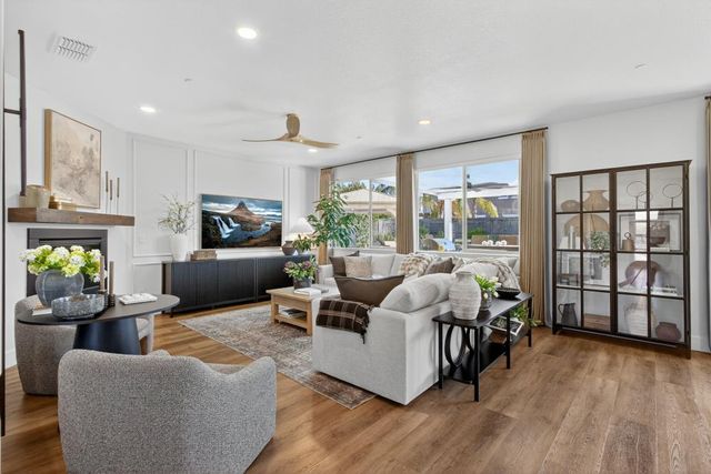 4048 Chuckwagon Way, Roseville, CA 95747