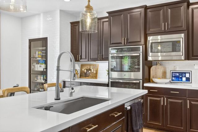 4048 Chuckwagon Way, Roseville, CA 95747