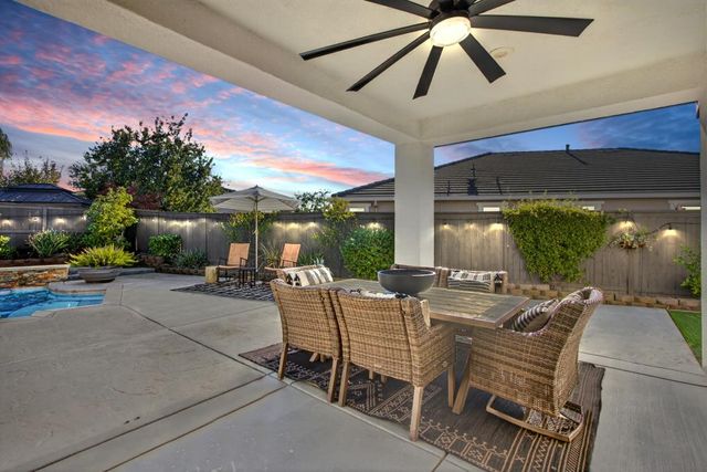 4048 Chuckwagon Way, Roseville, CA 95747