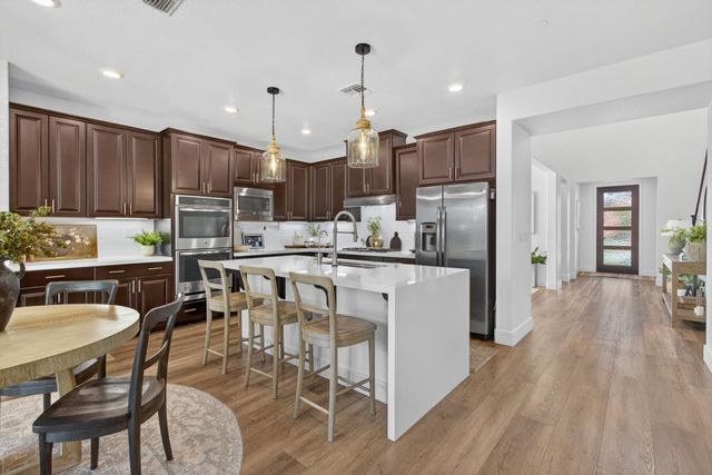 4048 Chuckwagon Way, Roseville, CA 95747