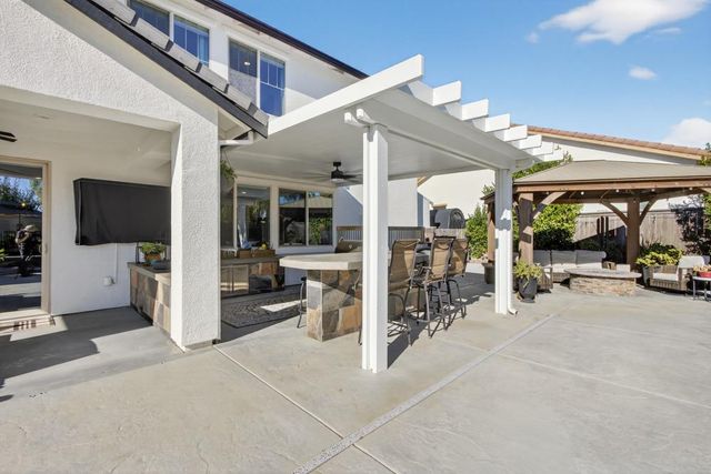 4048 Chuckwagon Way, Roseville, CA 95747