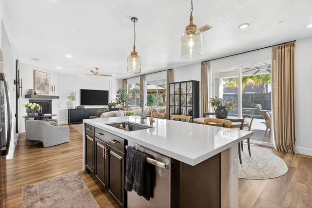 4048 Chuckwagon Way, Roseville, CA 95747