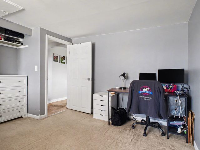 6596 W Washington Road, Sumner Twp, MI 48847