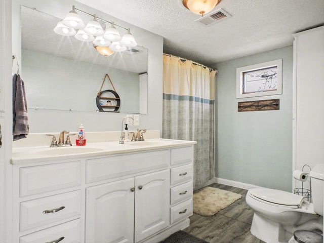 6596 W Washington Road, Sumner Twp, MI 48847