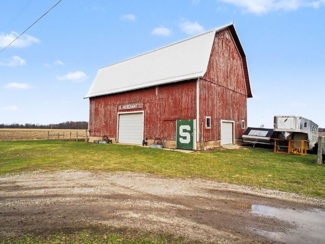 6596 W Washington Road, Sumner Twp, MI 48847