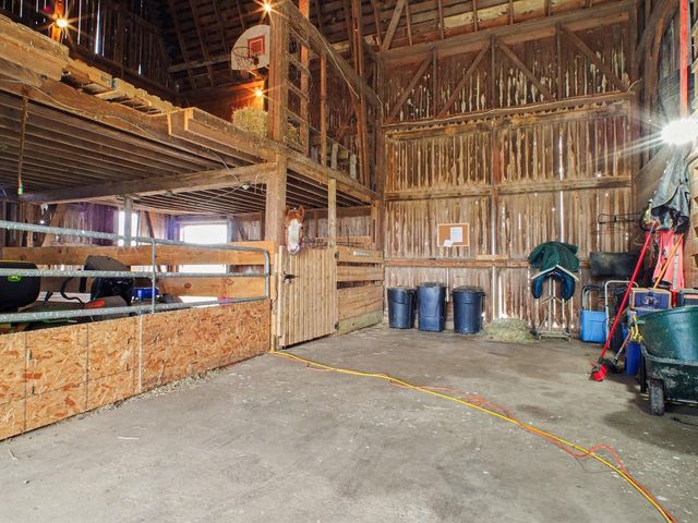 6596 W Washington Road, Sumner Twp, MI 48847