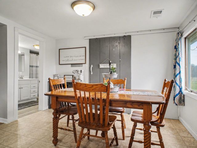 6596 W Washington Road, Sumner Twp, MI 48847