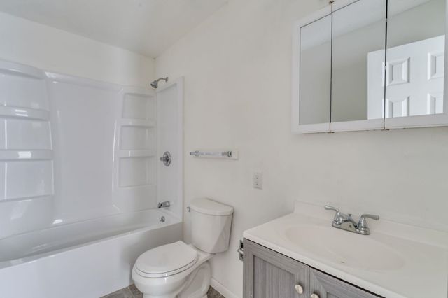 1501 E Catalina St, Wichita, KS 67216