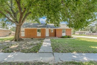 1501 E Catalina St, Wichita, KS 67216