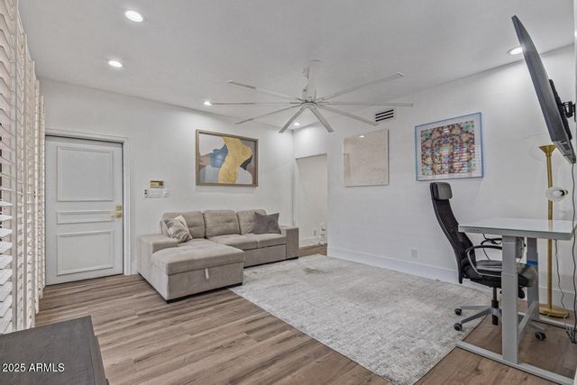 10113 E Topaz Drive, Scottsdale, AZ 85258