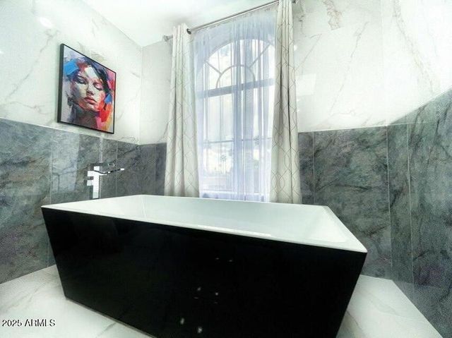 10113 E Topaz Drive, Scottsdale, AZ 85258