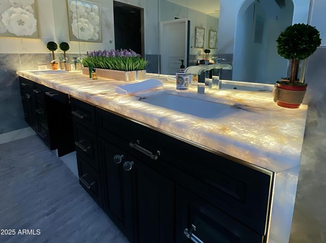 10113 E Topaz Drive, Scottsdale, AZ 85258