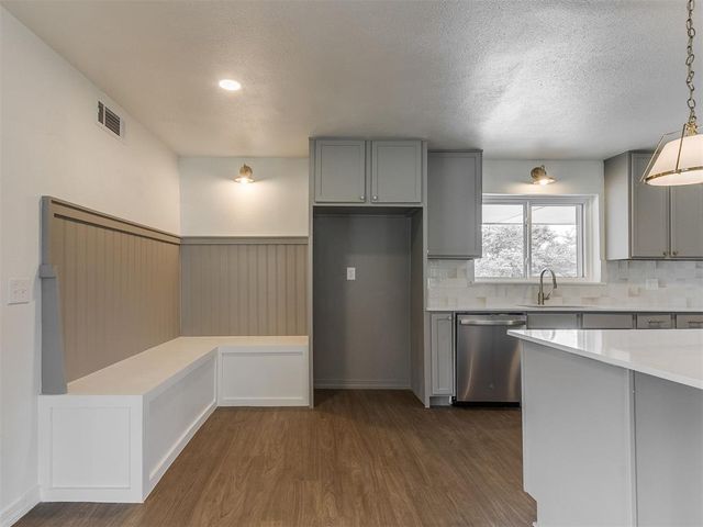 11500 Brockhaus Road, Guthrie, OK 73044