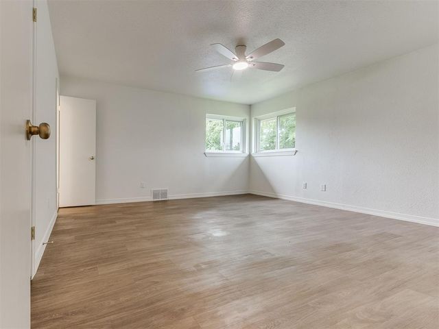 11500 Brockhaus Road, Guthrie, OK 73044