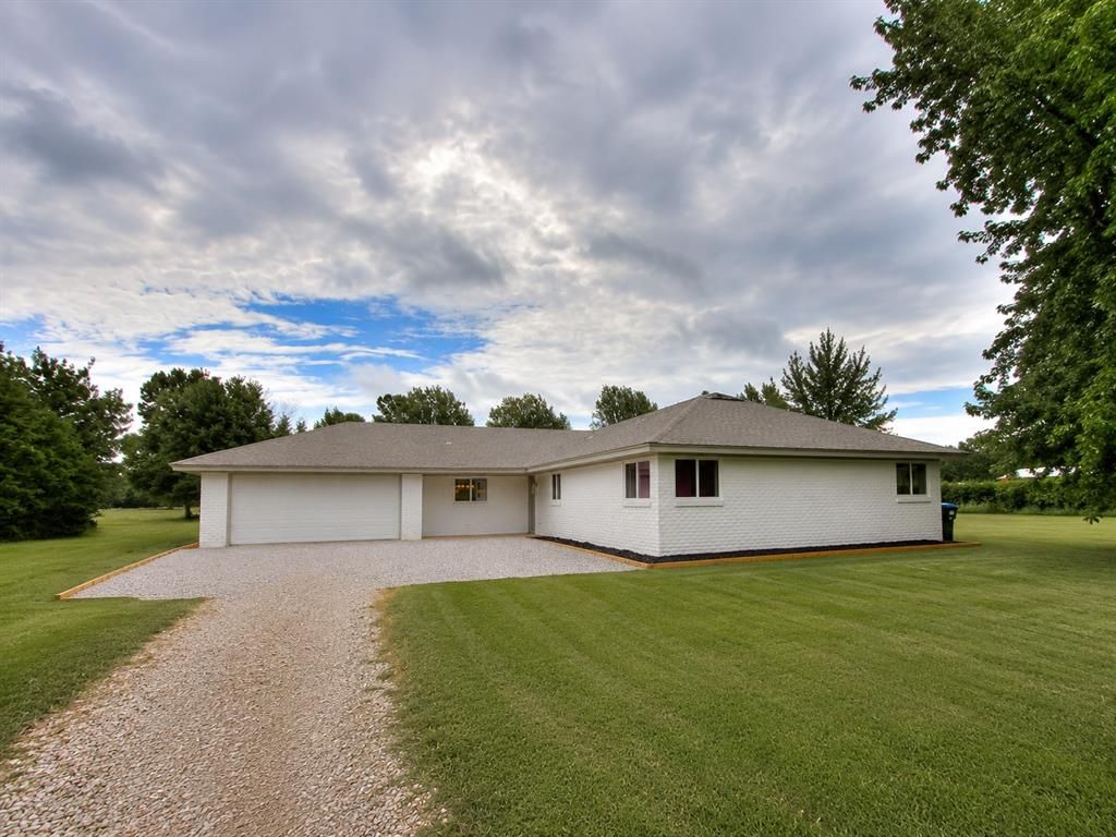11500 Brockhaus Road, Guthrie, OK 73044