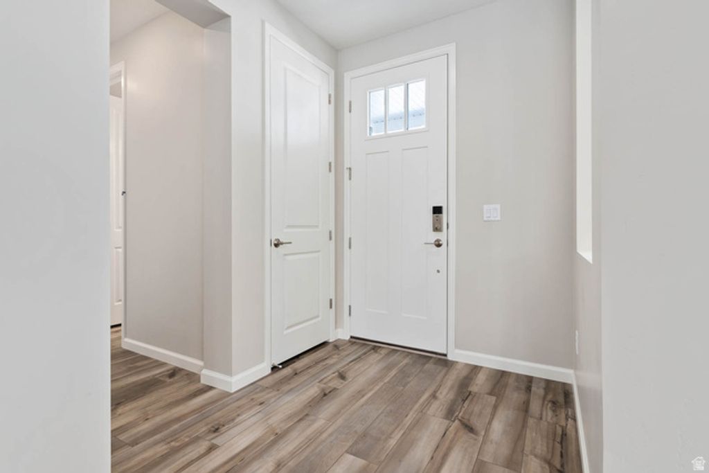 Image 2 of property listing at 6193 W FOLLY ISLAND WAY #536, South Jordan, UT 84009