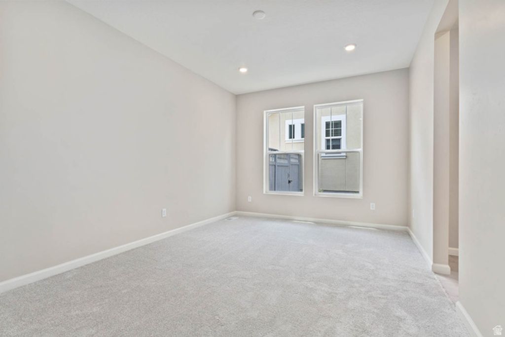 Image 13 of property listing at 6193 W FOLLY ISLAND WAY #536, South Jordan, UT 84009