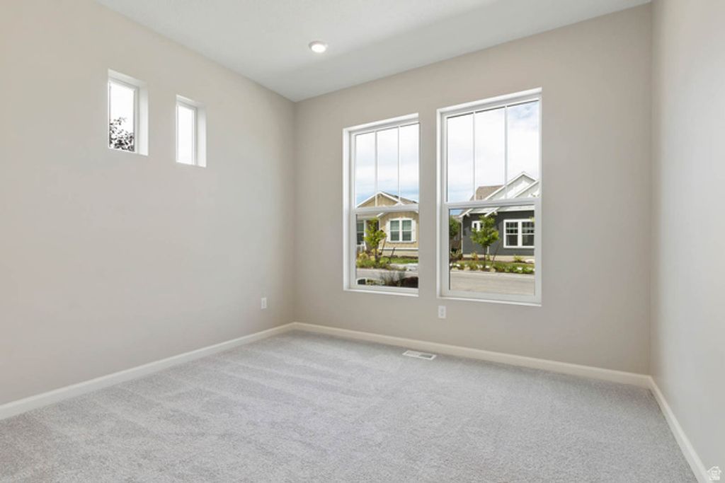 Image 18 of property listing at 6193 W FOLLY ISLAND WAY #536, South Jordan, UT 84009