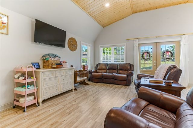 2528 Elberton Highway, Iva, SC 29655