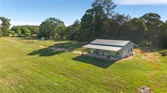 2528 Elberton Highway, Iva, SC 29655