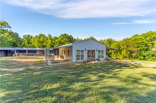 2528 Elberton Highway, Iva, SC 29655