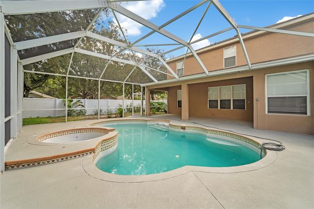 8218 CANARY CANYON WAY, Tampa, FL 33647