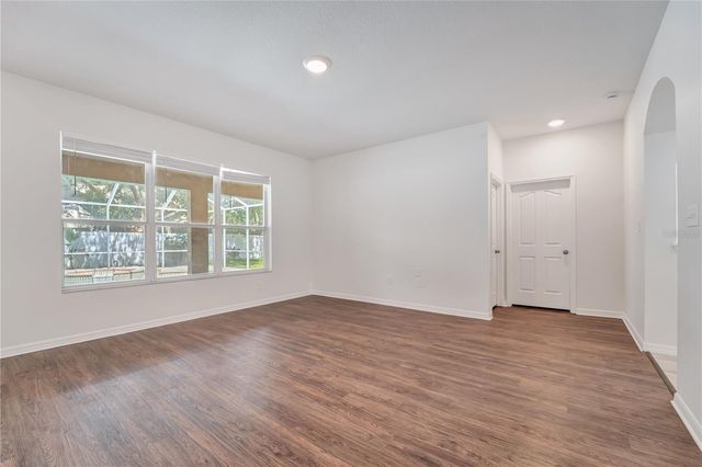 8218 CANARY CANYON WAY, Tampa, FL 33647
