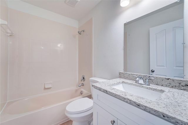 8218 CANARY CANYON WAY, Tampa, FL 33647