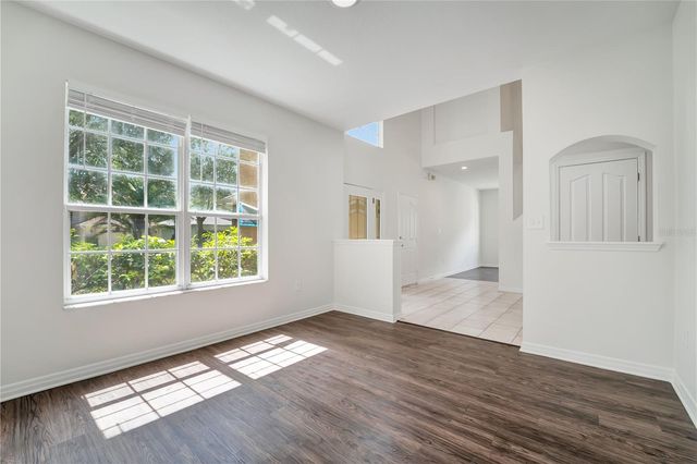 8218 CANARY CANYON WAY, Tampa, FL 33647