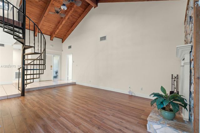 9367 SW 1st St 808, Plantation, FL 33324