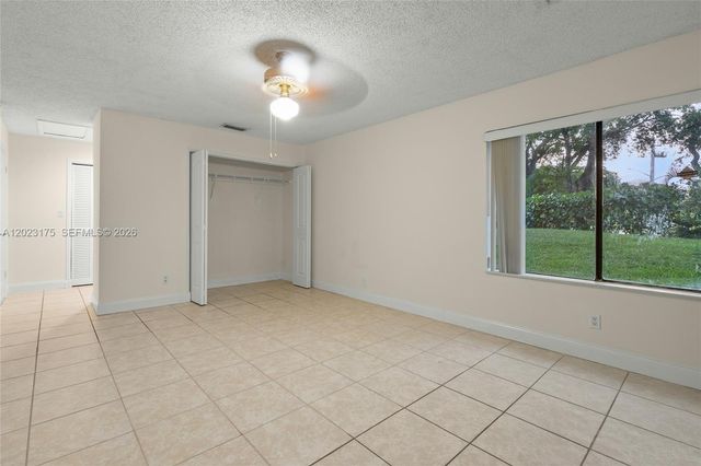 9367 SW 1st St 808, Plantation, FL 33324