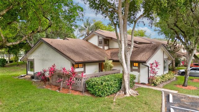 9367 SW 1st St 808, Plantation, FL 33324