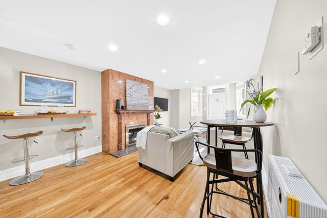 352 Tappan St 1, Brookline, MA 02445