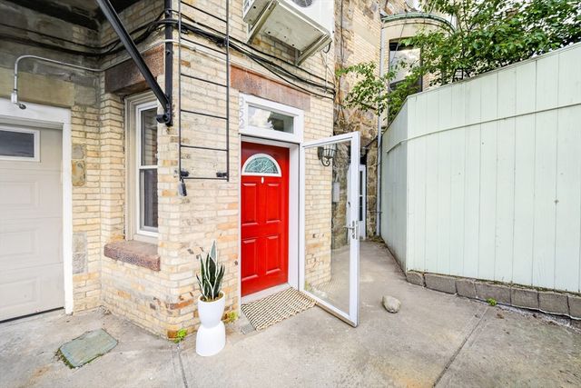 352 Tappan St 1, Brookline, MA 02445