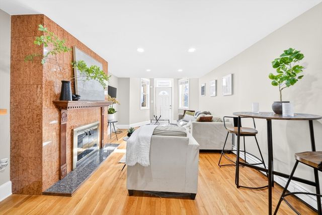 352 Tappan St 1, Brookline, MA 02445