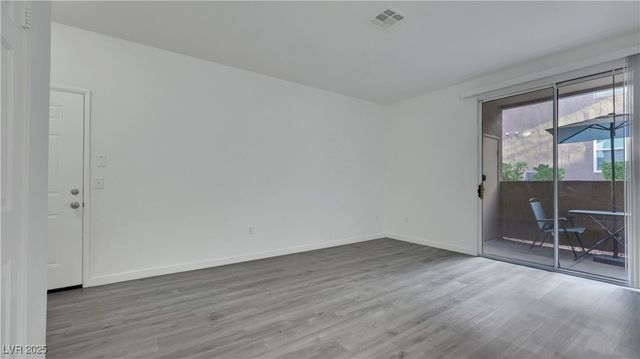 231 West Horizon Ridge Parkway 814, Henderson, NV 89012