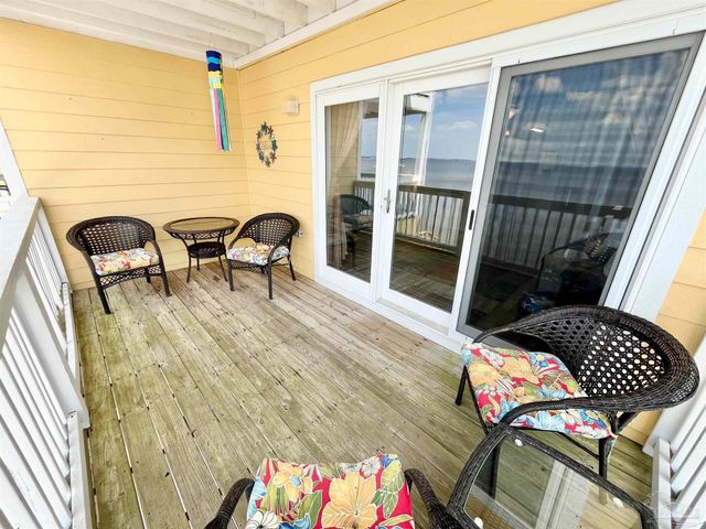 16070 Innerarity Pt Rd, Pensacola, FL 32507