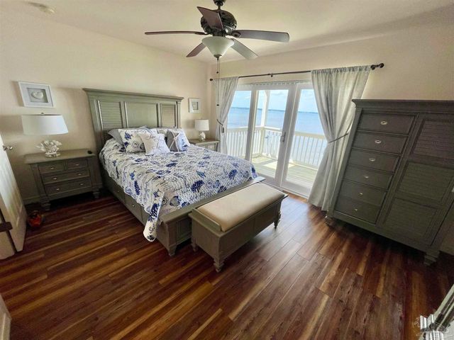 16070 Innerarity Pt Rd, Pensacola, FL 32507