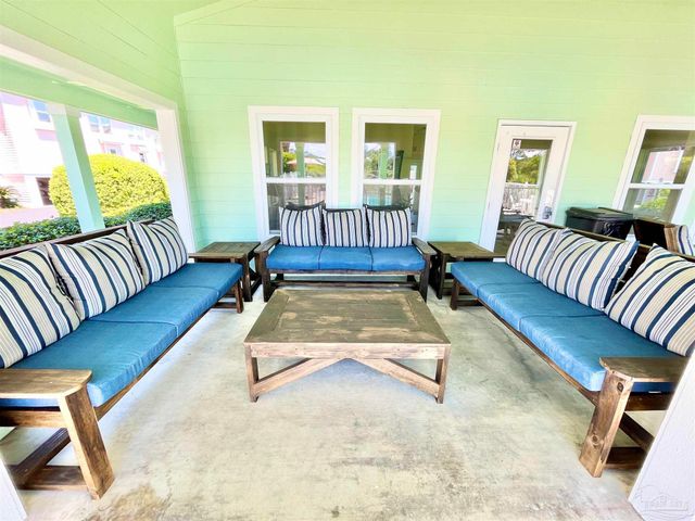 16070 Innerarity Pt Rd, Pensacola, FL 32507