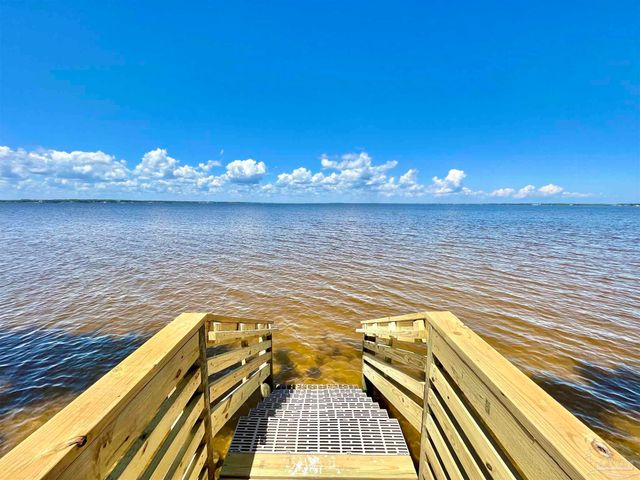 16070 Innerarity Pt Rd, Pensacola, FL 32507