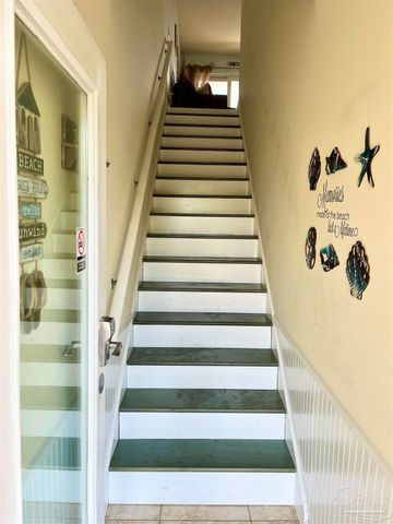 16070 Innerarity Pt Rd, Pensacola, FL 32507