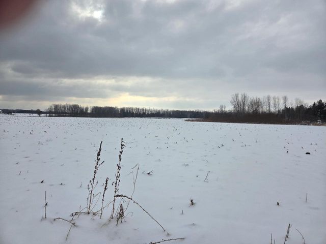 4503 Carstens Lake ROAD, Manitowoc, WI 54220