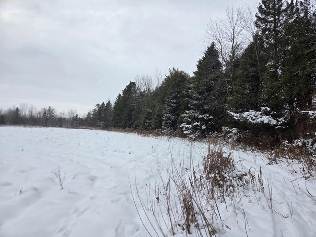 4503 Carstens Lake ROAD, Manitowoc, WI 54220